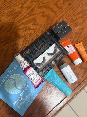 Sephora Assorted Women’s Makeup & Skincare Kit - Blue, Black, Orange, Teal, Pink